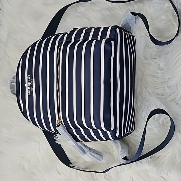 kate spade Chelsea Nylon Medium Backpack Navy blue and Off-white NWT - Picture 2 of 15